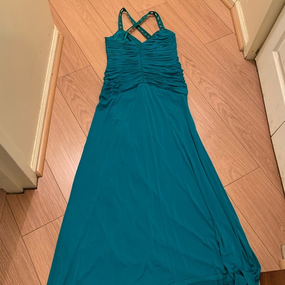 Laundry Emerald Green Gown - Picture 4 of 8